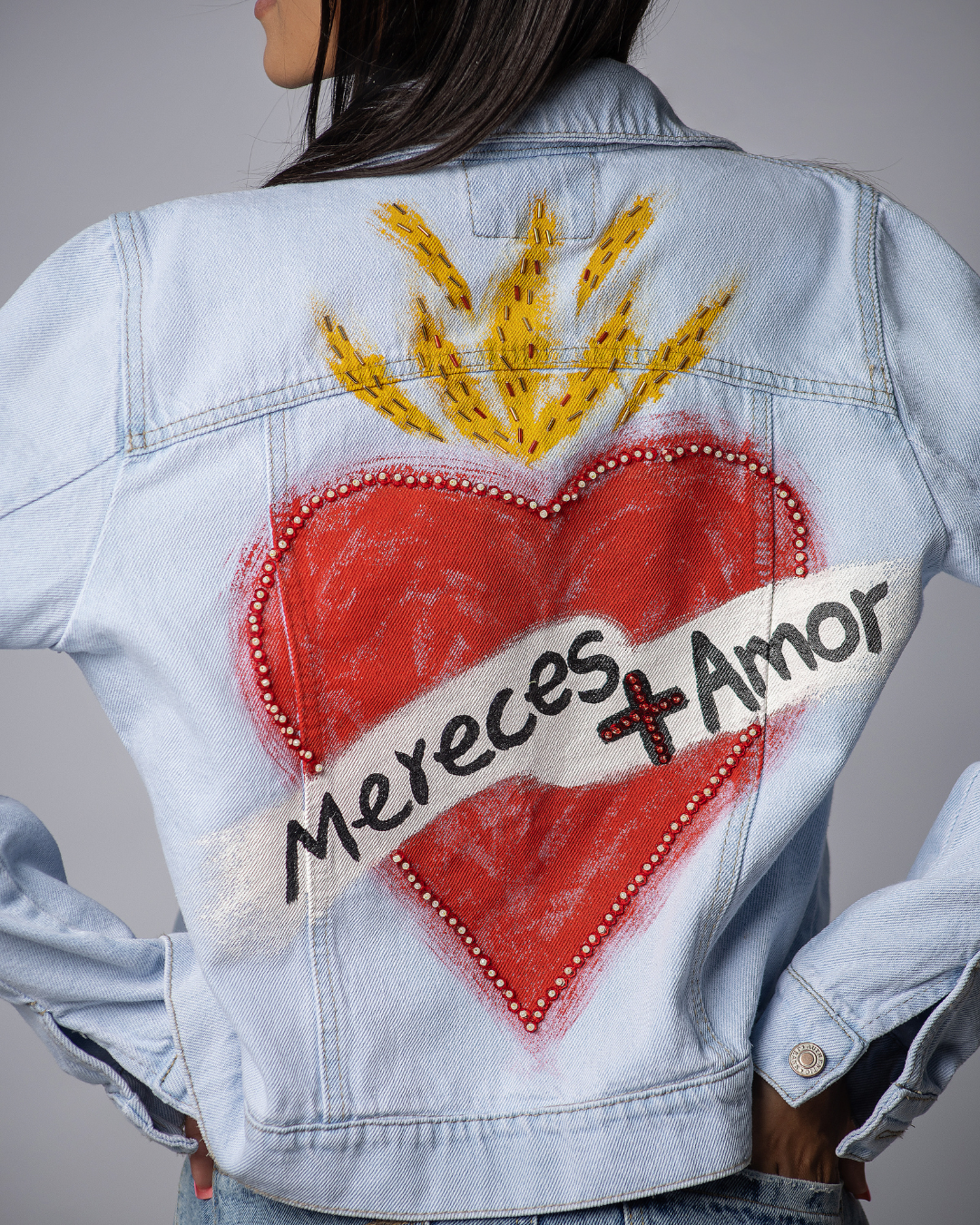Chaqueta Mereces + Amor
